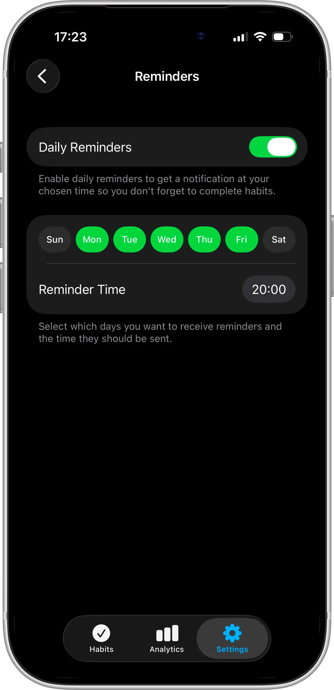 Mockup of Completer habit tracker iOS app showing daily reminder customization screen